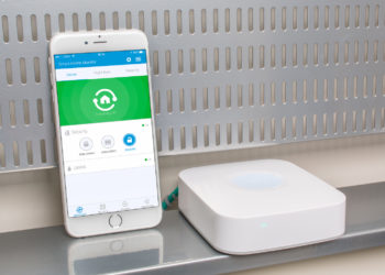 Smart-home power broker: Samsung SmartThings Hub