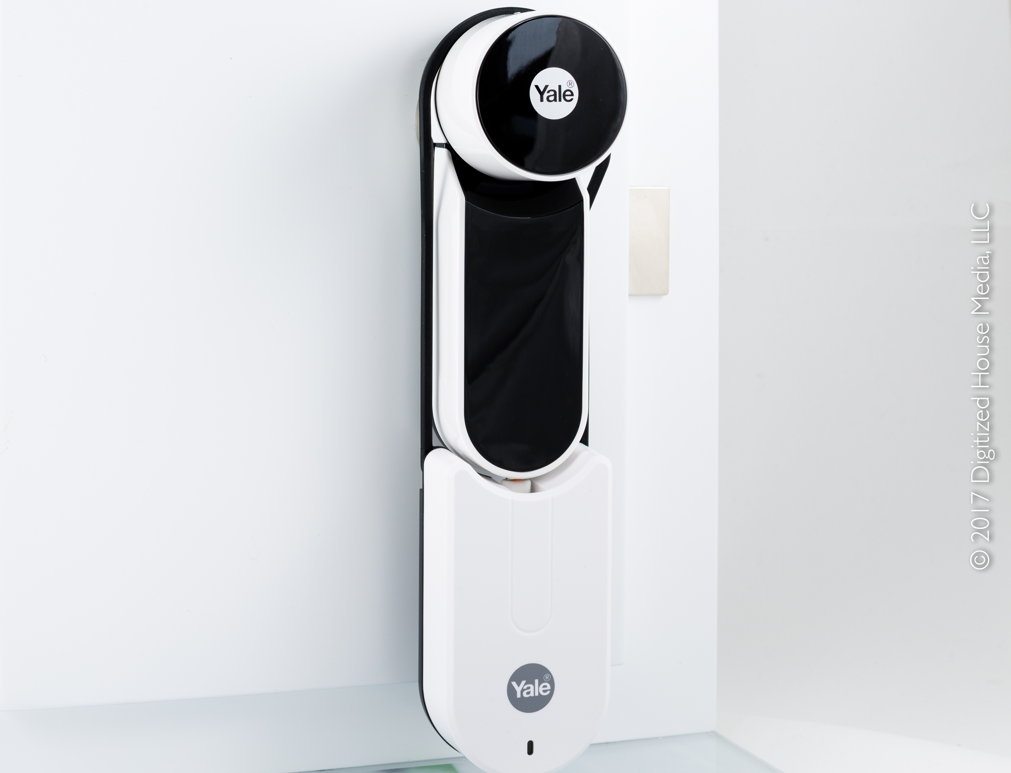 ENTR Smart Door Lock Solution - Digitized House