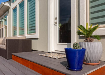 Polymer decking from Azek is among a new wave of highly durable decking materials. Image: Digitized House Media.