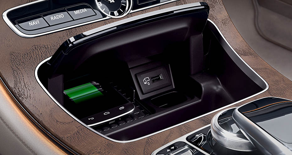 Qi charging in the Mercedes-Benz E-Class. Image: Mercedes-Benz.