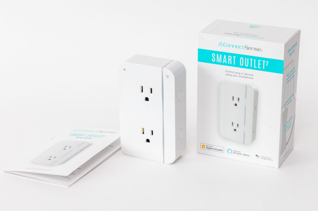 Out of the box, the Smart Outlet2 supports Apple HomeKit/Siri, Amazon Alexa, and Google Assistant. Image: Digitized House.