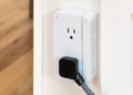 The ConnectSense SmartOutlet2 features an over-outlet design. Image: Digitized House.