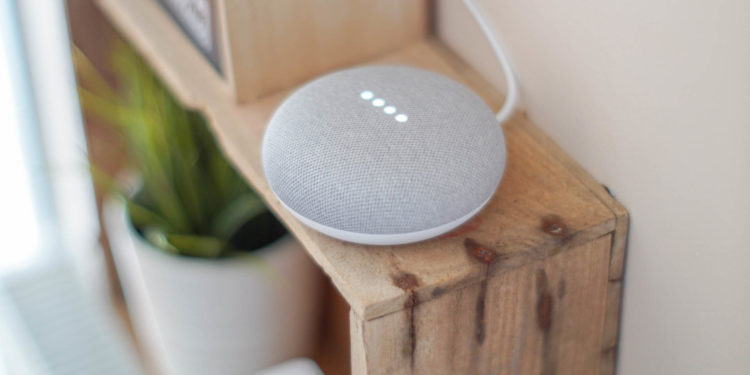 Just beginning your smart home journey? A smart speaker is a great place to start. Image: John Tekeridis on Pexels.