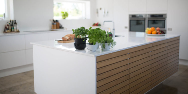 Looking to add more organic elements to your kitchen? Read on for our suggestions. Image: Rene Asmussen from Pexels.