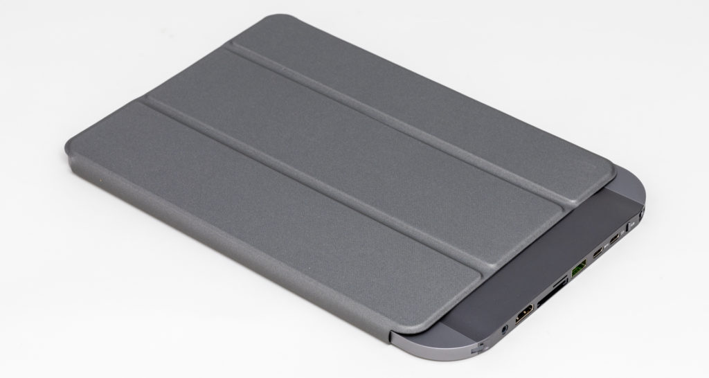 The magnetic soft cover on Hubble for iPad Pro 11 and iPad Air 10.9 gives up nothing in quality compared to similar Apple-branded covers. Image: Digitized House.