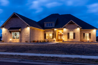 A modern smart home in Alabama. Image: Digitized House Media.