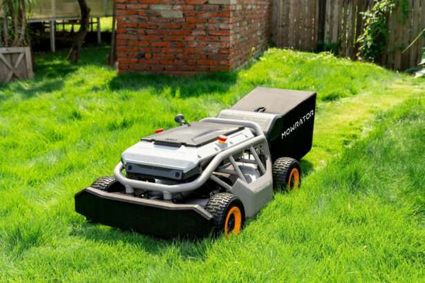 The Mowrator S1 AWD Remote Control Lawn Mower. Image: Mowrator.